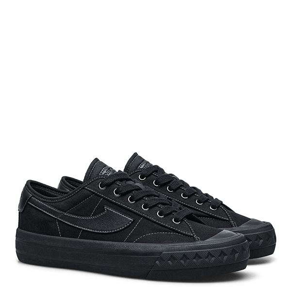 Retrograde Low Triple Black